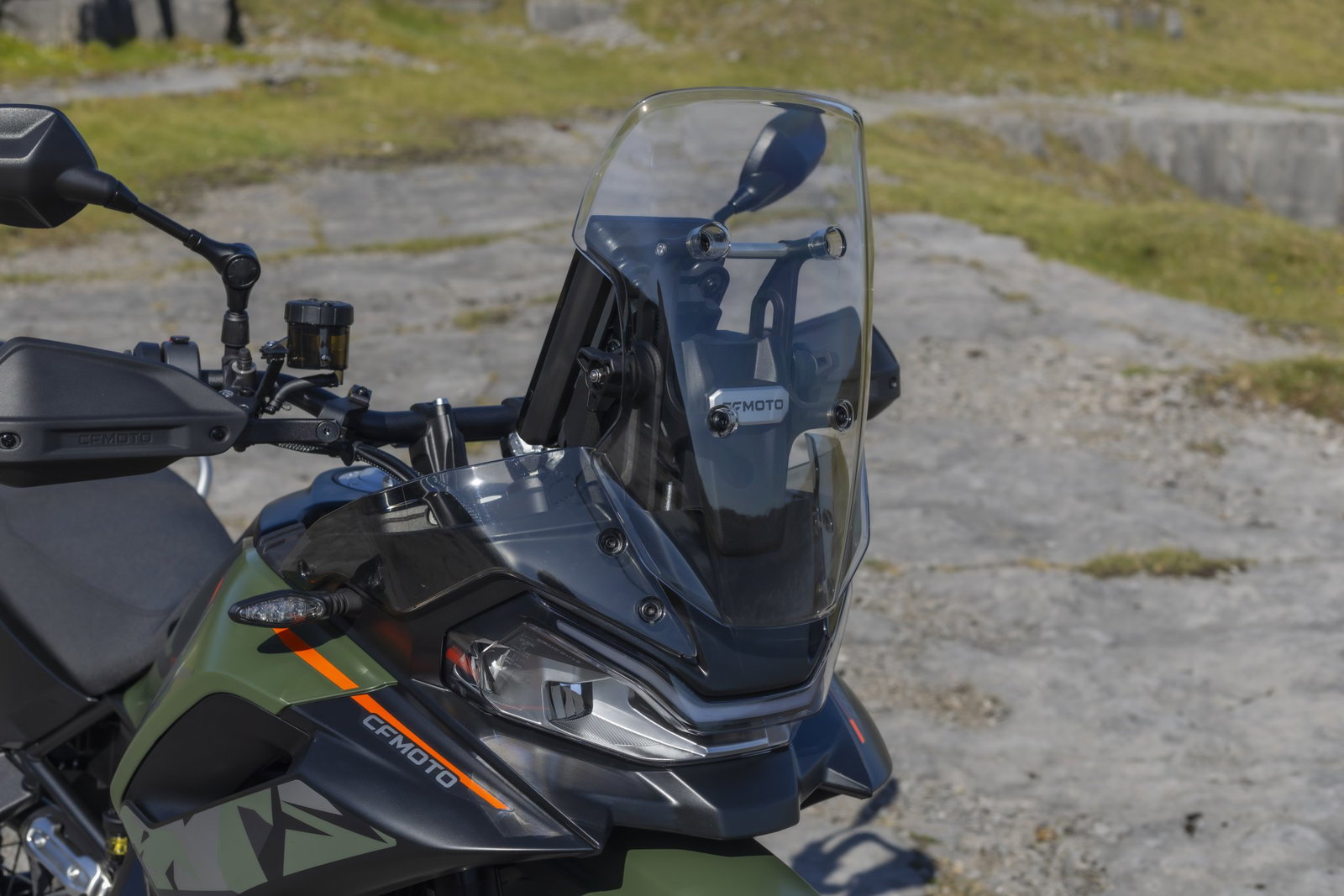 CFMoto 1000MT-X - the stock screen