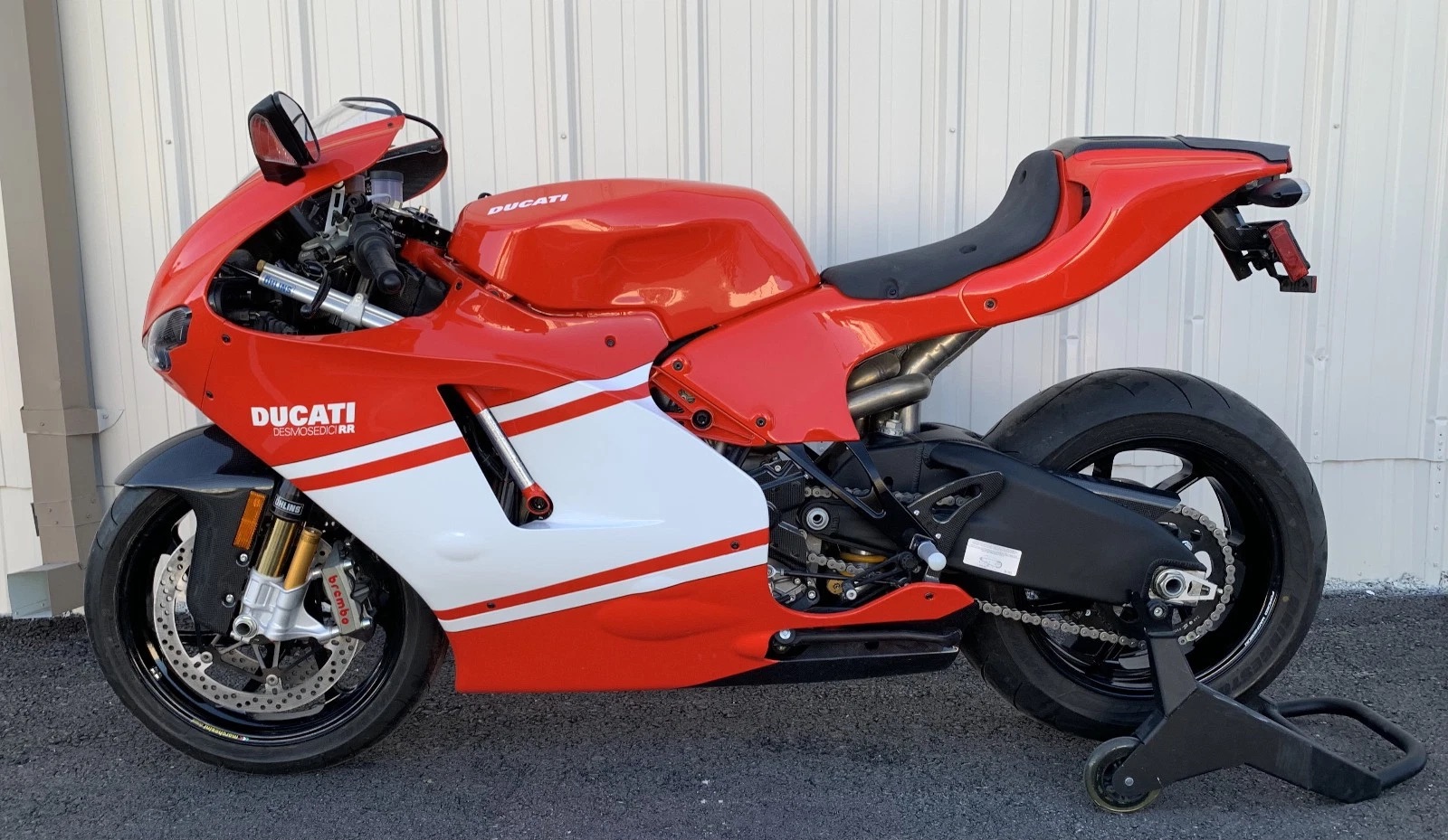 A Ducati Desmosedici RR