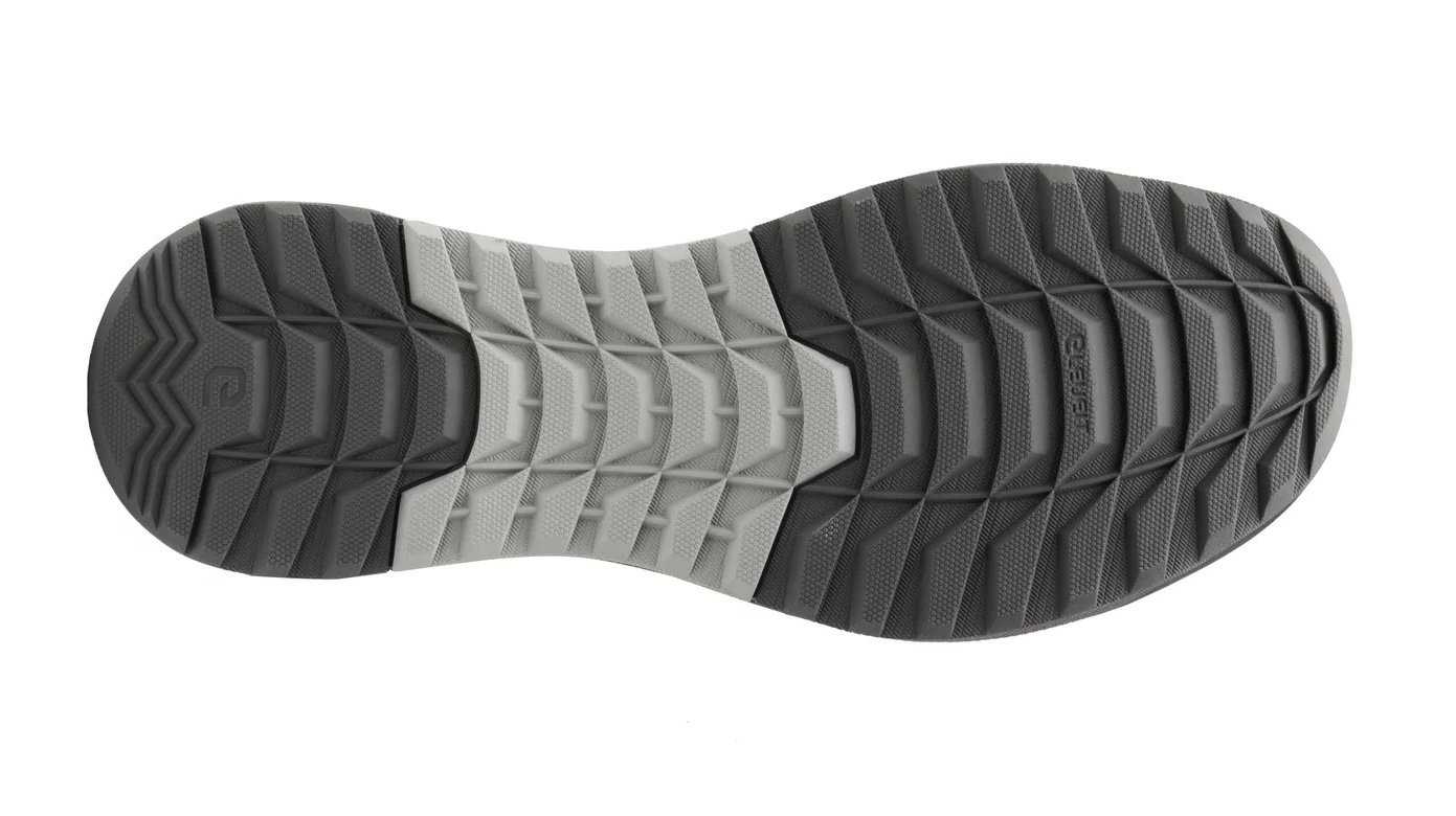 The sole of the Eleveit Stratos E-Dry midi-riding boots