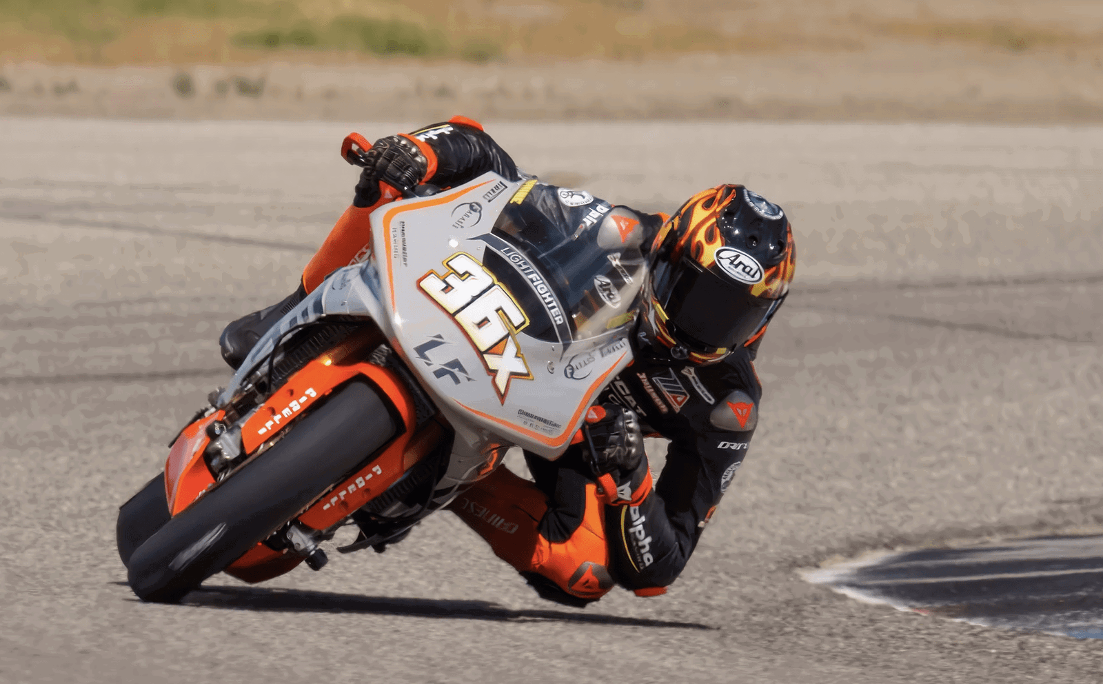 A Lightfighter V3-RS on track