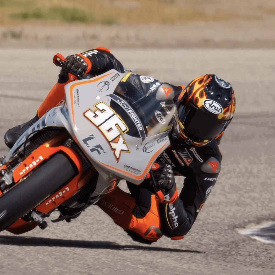 A Lightfighter V3-RS on track