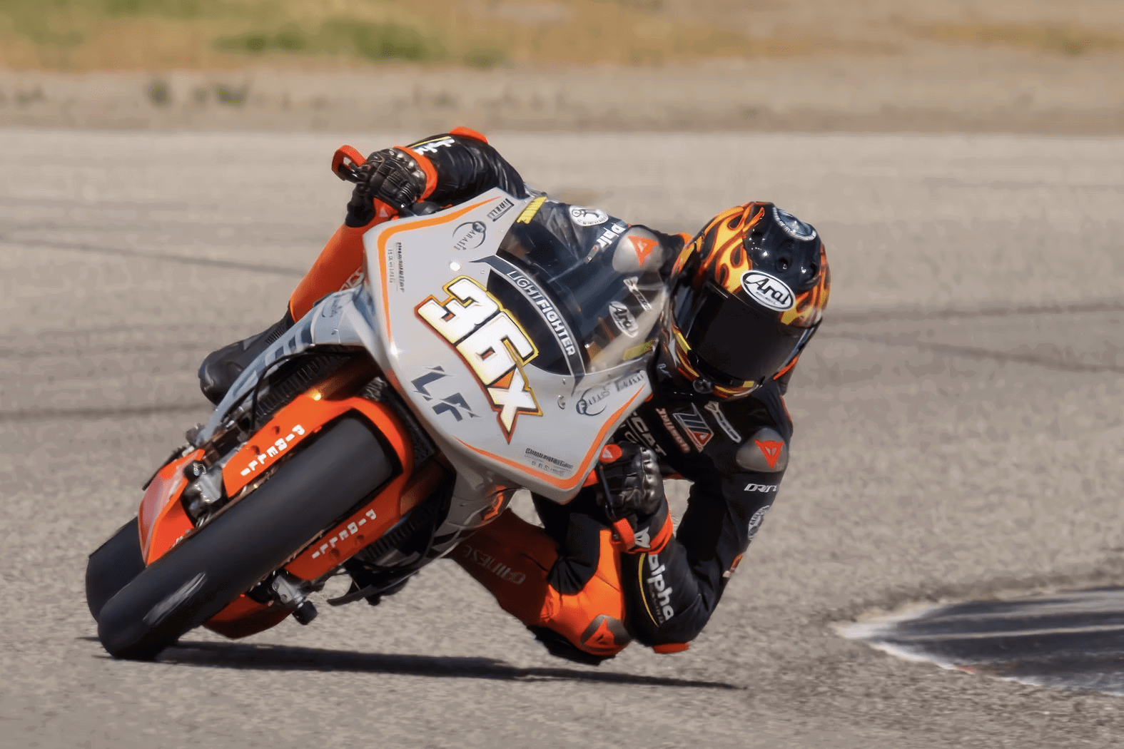A Lightfighter V3-RS on track