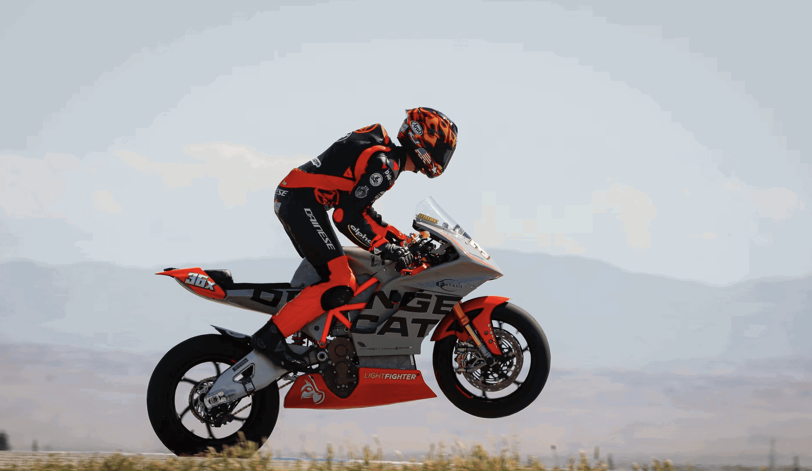 A Lightfighter V3-RS pulling a wheelie