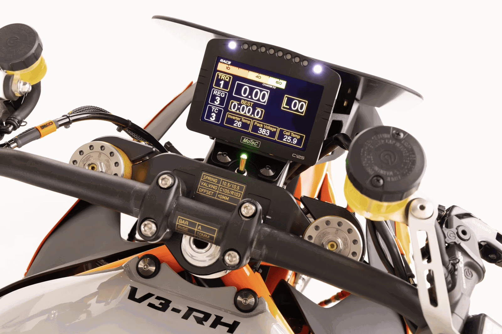 The dash and cockpit of the Lightfighter V3-RH