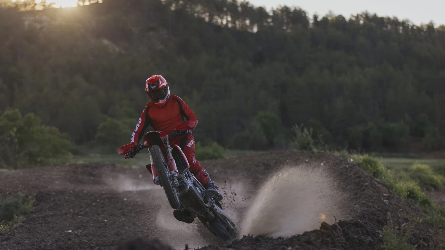 La Ducati Desmo450 EDX