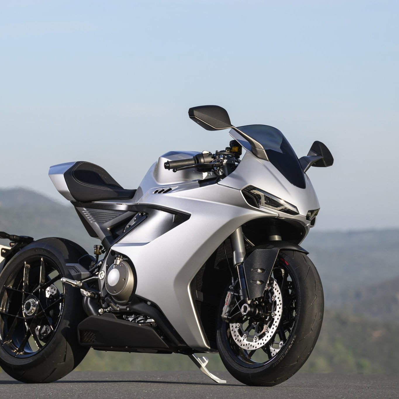 The new Norton Manx R superbike.