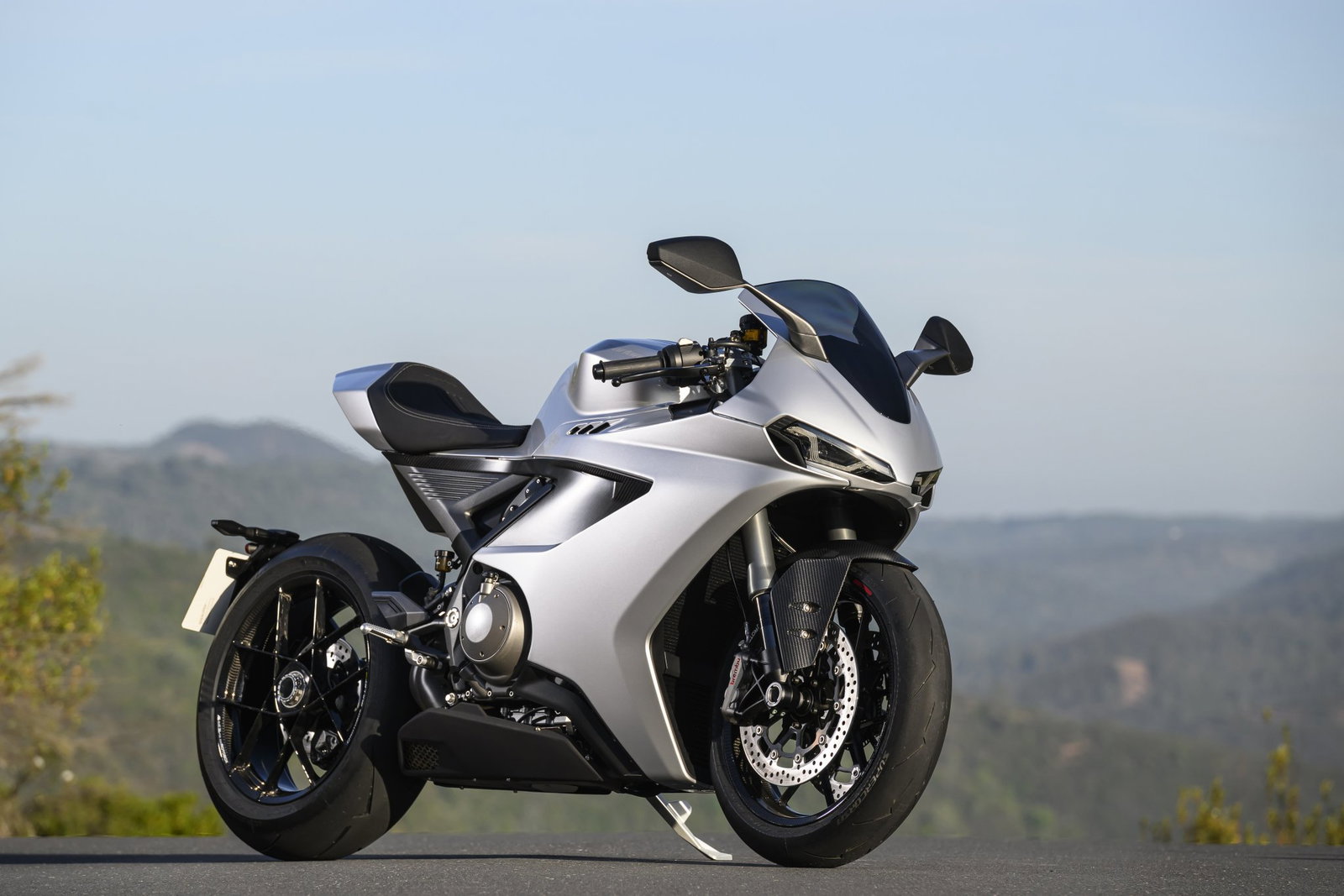 The new Norton Manx R superbike.