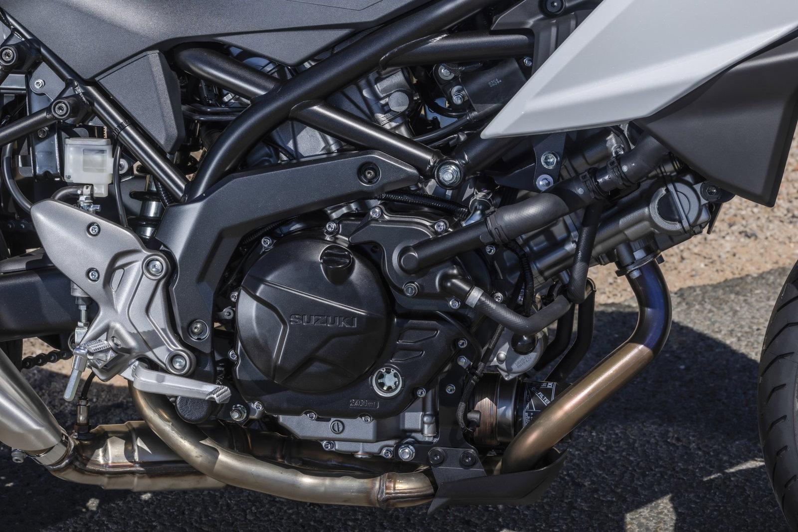 The Suzuki SV7-GX - details