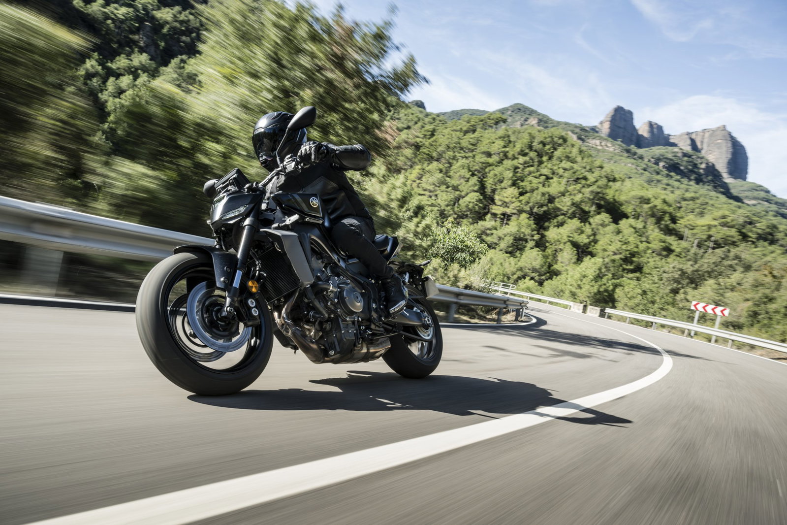 A Yamaha MT-09