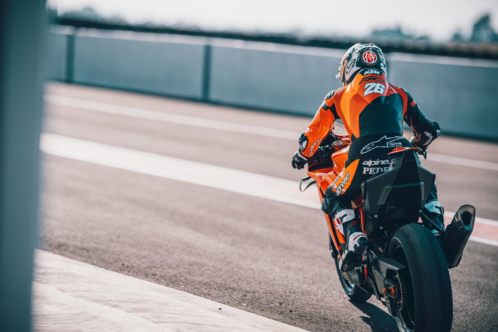 Dani Pedrosa riding the 2026 KTM 990 RC R supersport.