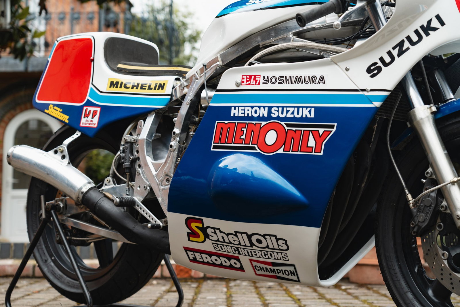 Suzuki GS1000R raced by Mick Grant at the TT. Credit: H&H Classic Auctions. 