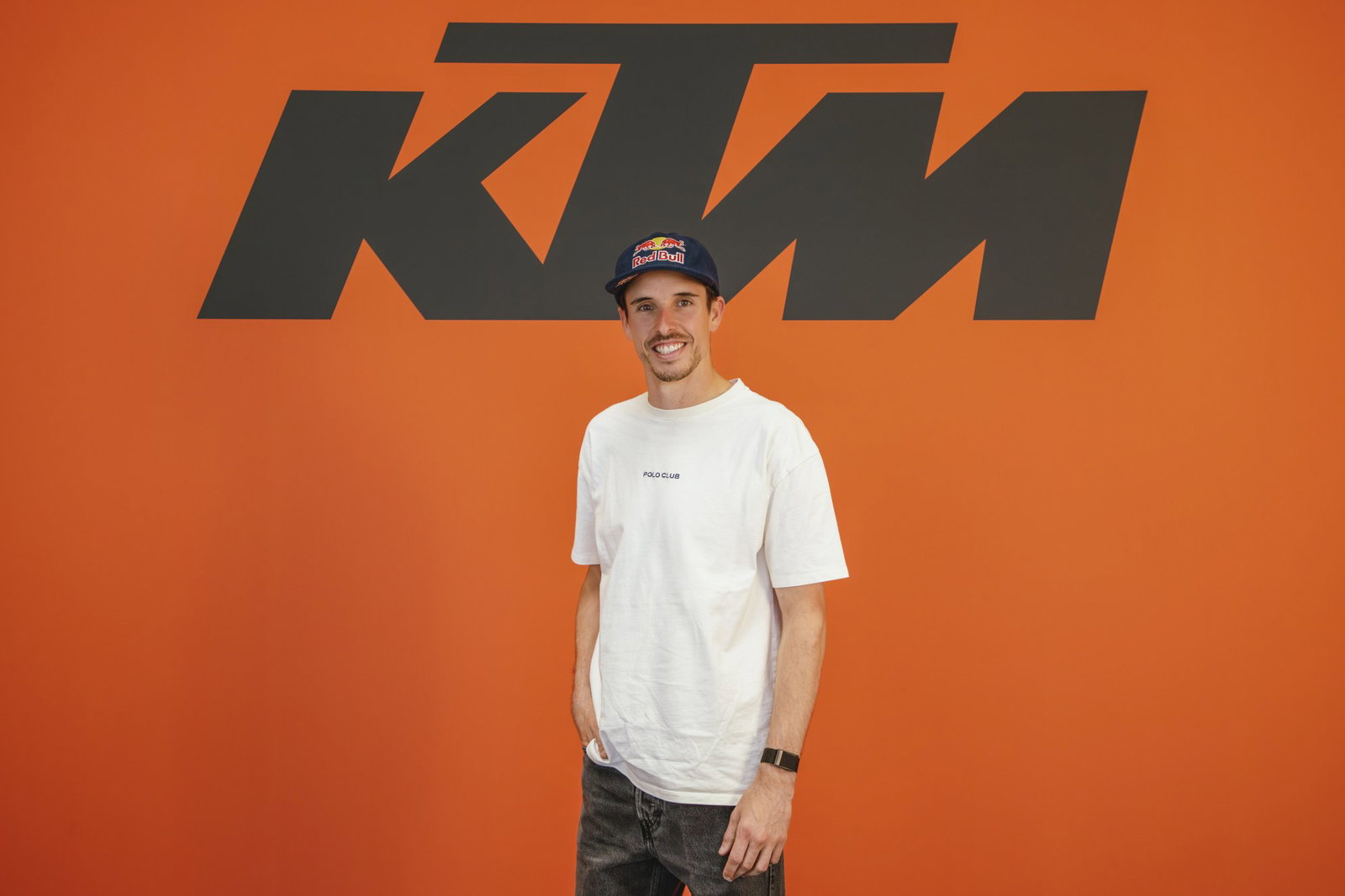 Alex Marquez joins KTM.