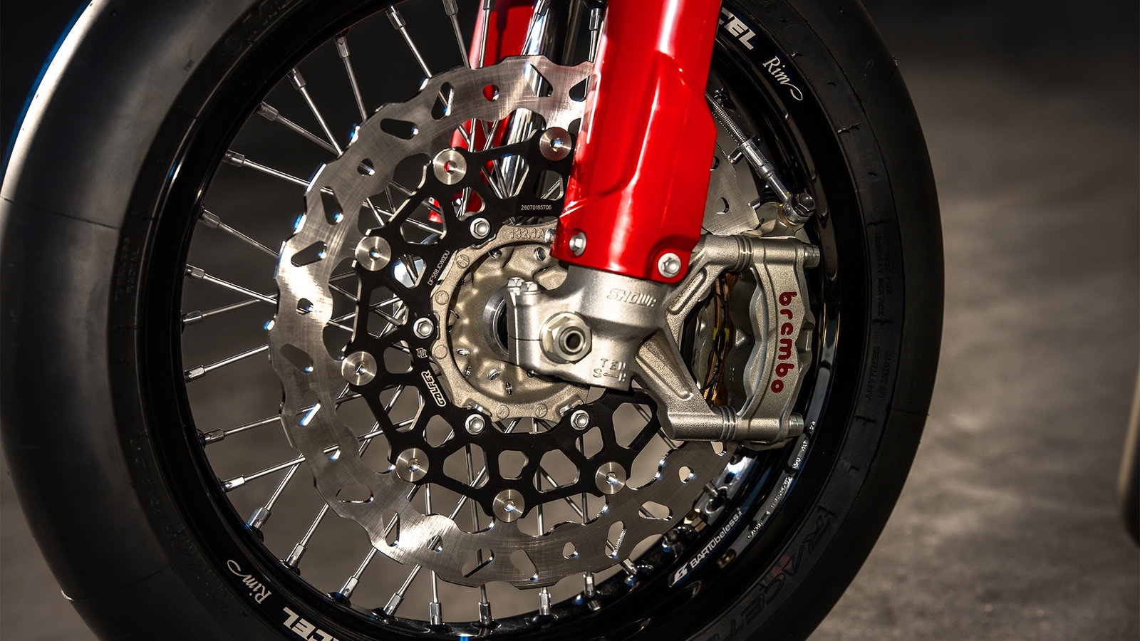 The Ducati Desmo 450 SM