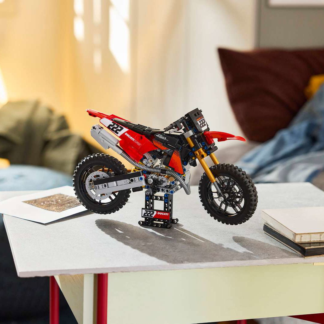 A Lego Ducati Desmo450 MX