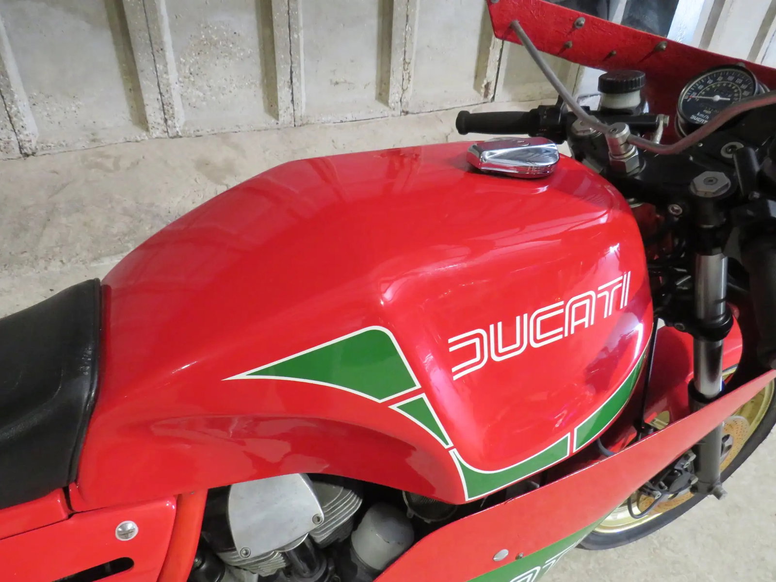 the fuel tank of a Ducati Mike Hailwood Replica