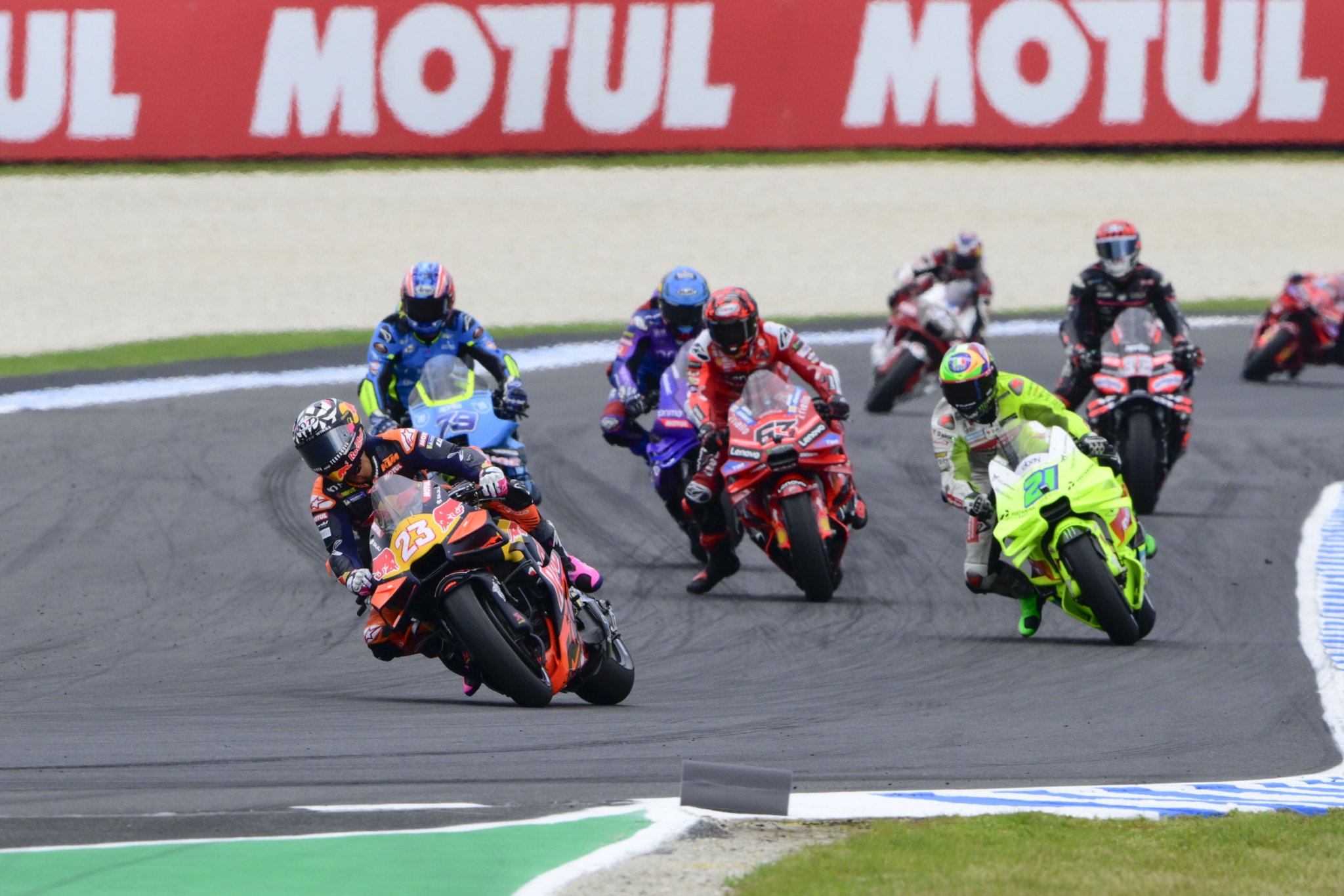 2025 Australian MotoGP race at Phillip Island. Credit: Gold and Goose.