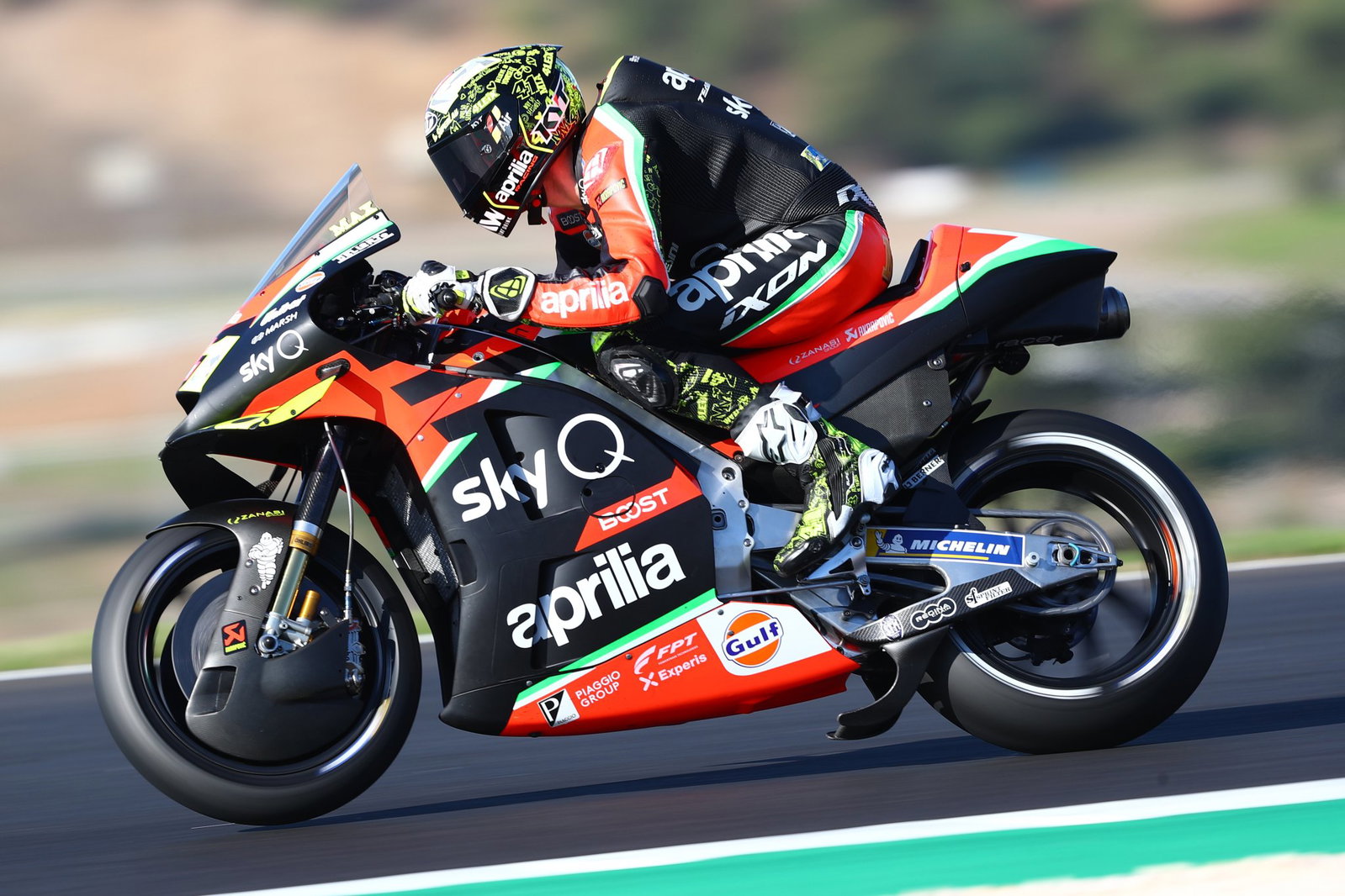 Aleix Espargaro riding the RS-GP20 at Portimao. Credit: Gold and Goose.