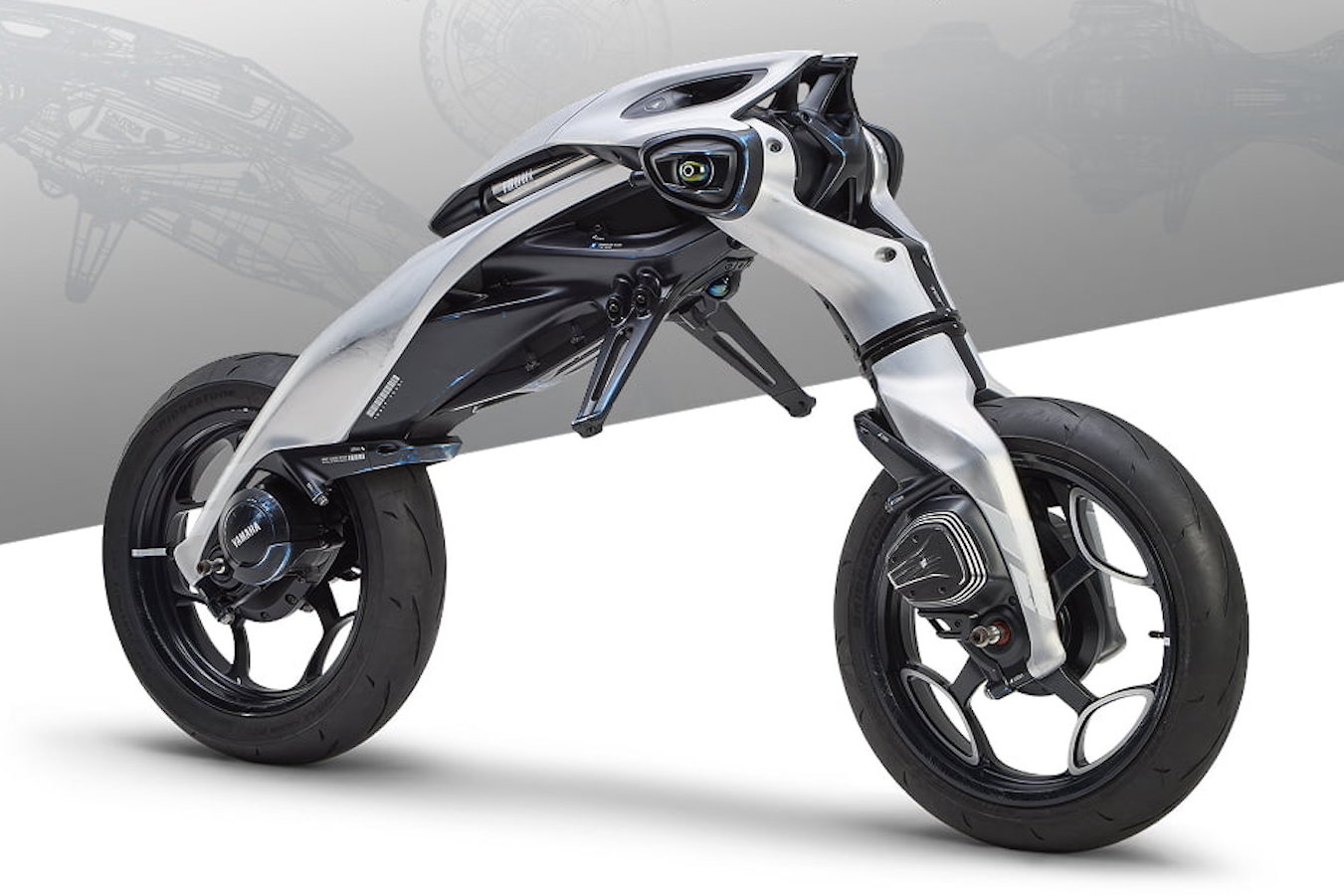 Yamaha's AI-powered MOTOROiD:Λ 