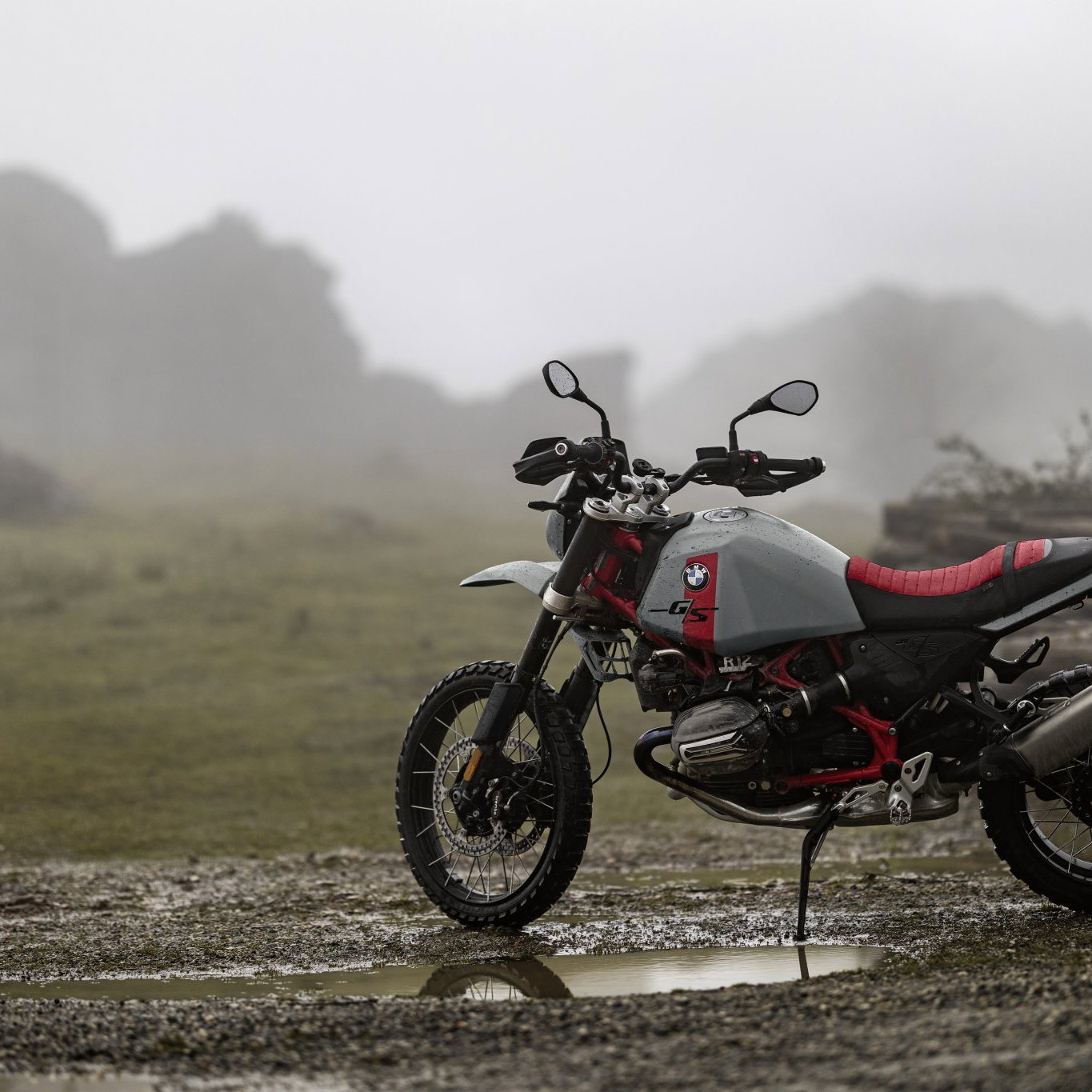 2027 BMW R12 G/S model update.