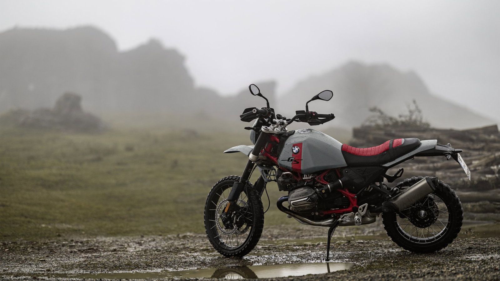 2027 BMW R12 G/S model update.