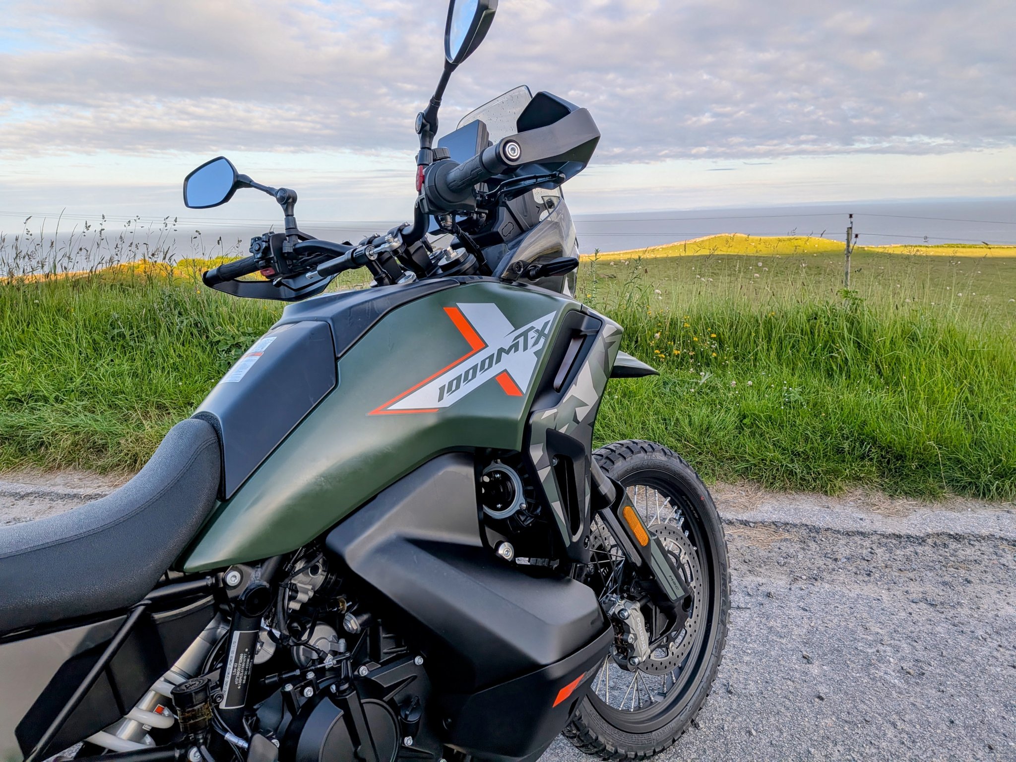 CFMoto 1000MT-X