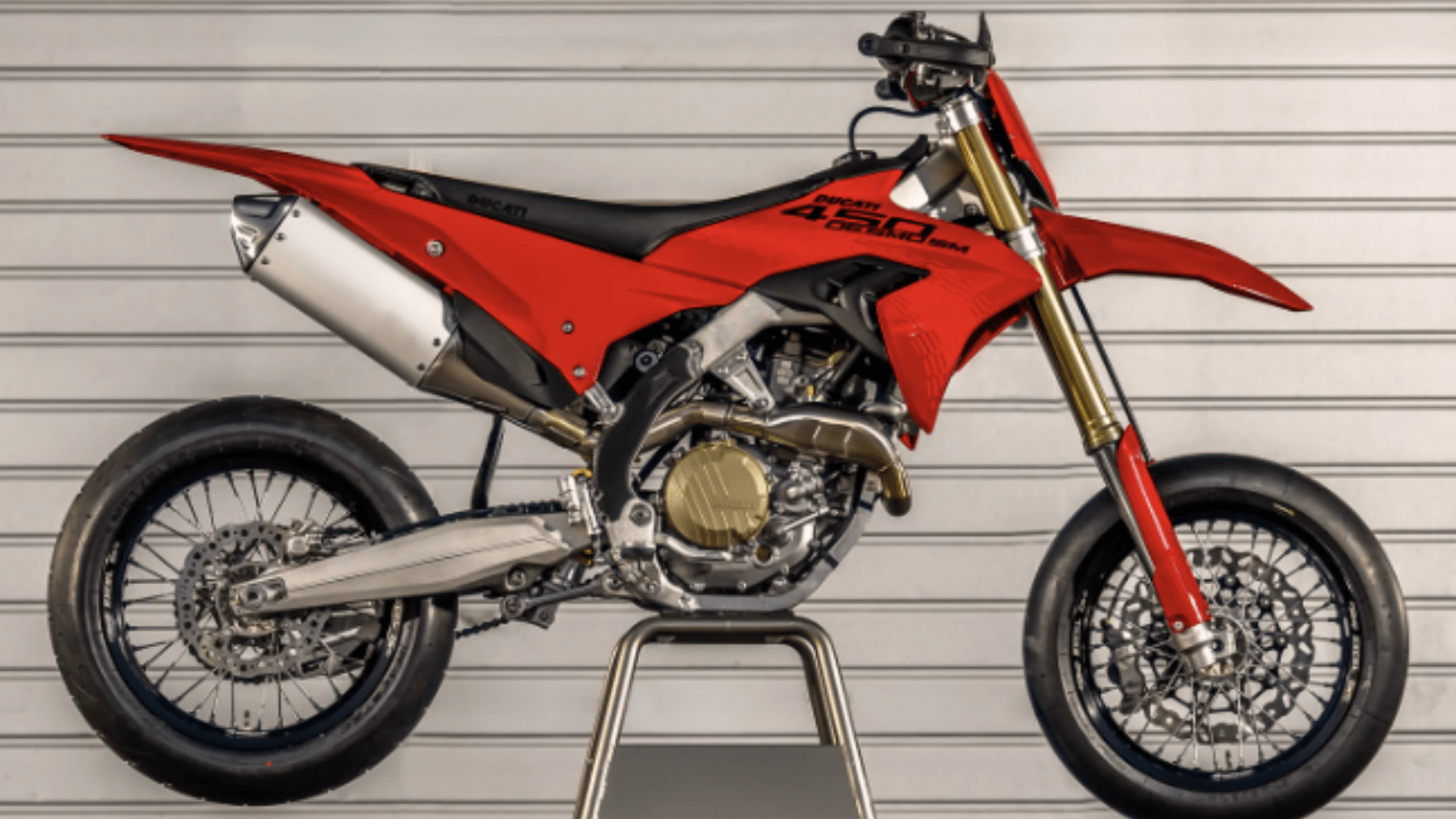 Ducati Desmo450 supermoto. Credit: Ducati.