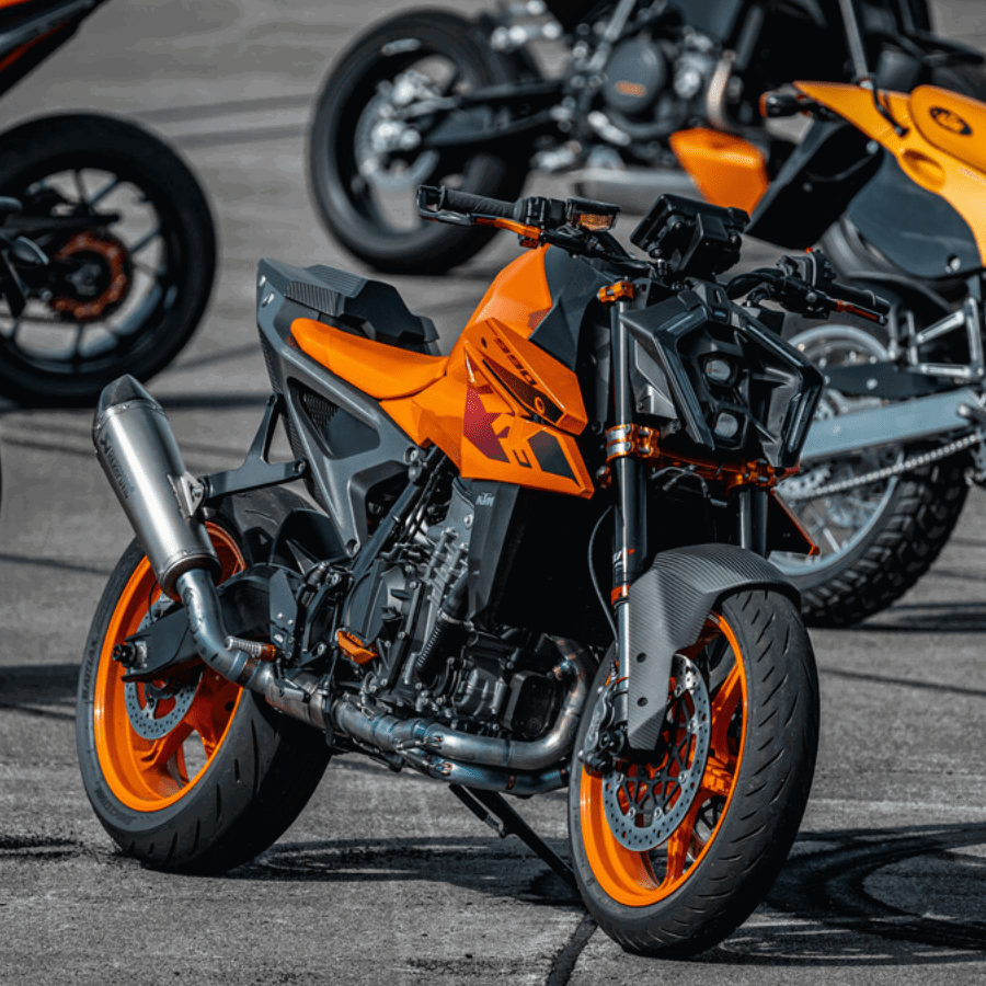 KTM 990 Duke.