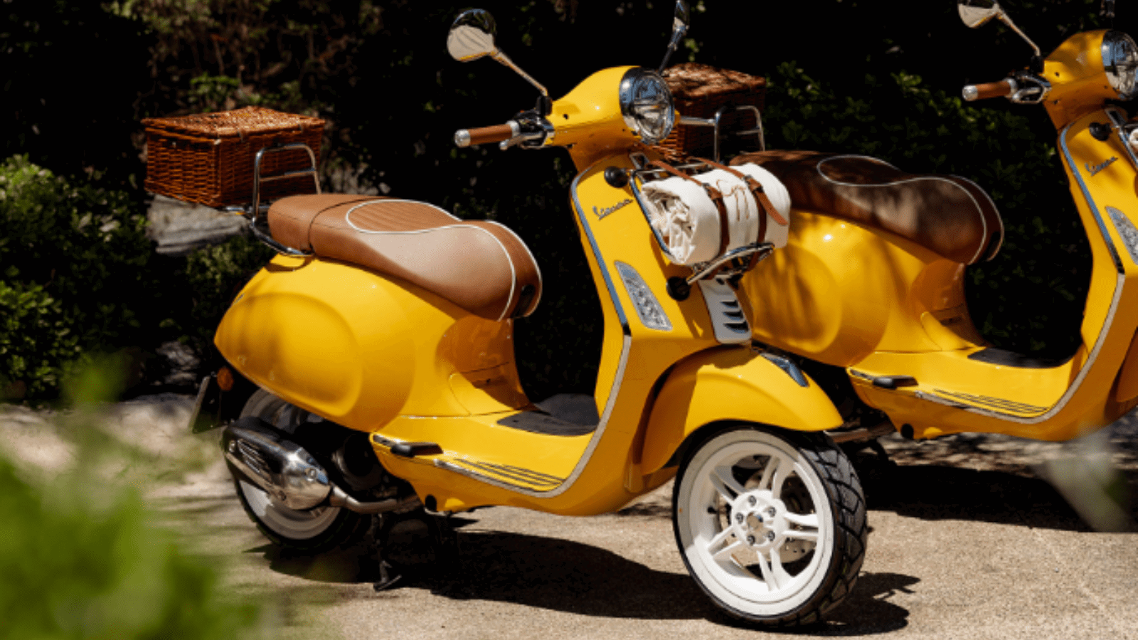 Vespa x Gigi Primavera 125. Credit: Vespa.