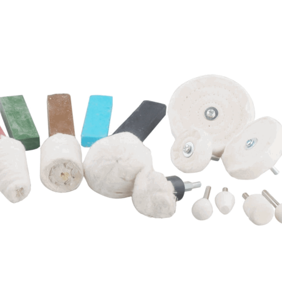 The 18 Piece Polishing Kit from Machine Mart.