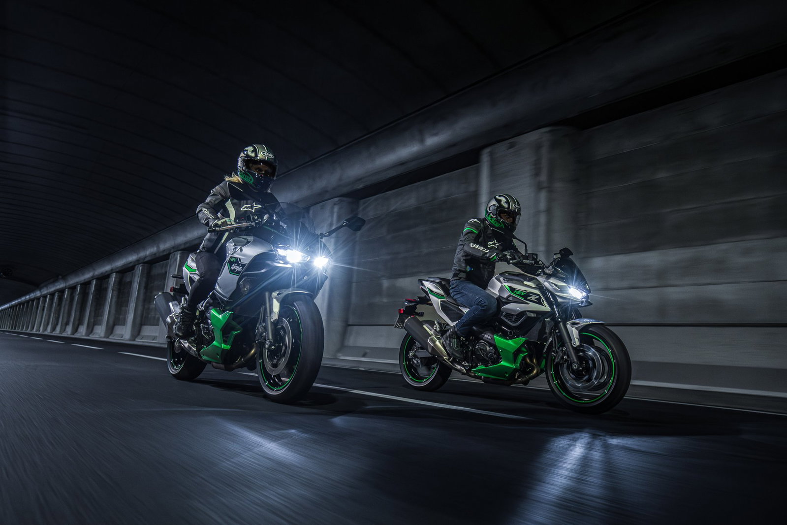 Kawasaki hybrid bikes