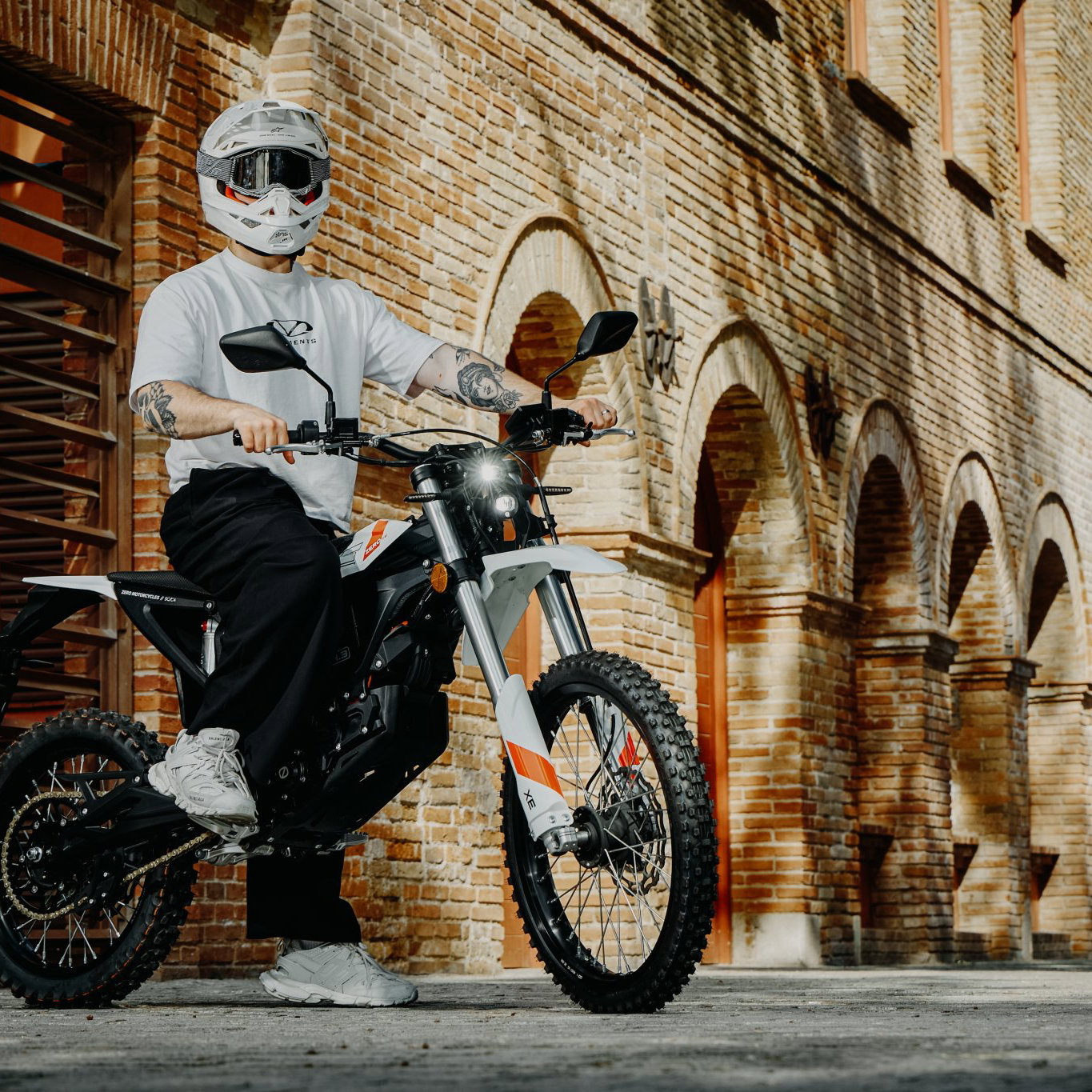 Zero Motorcycles XE dirt bike with a rider.