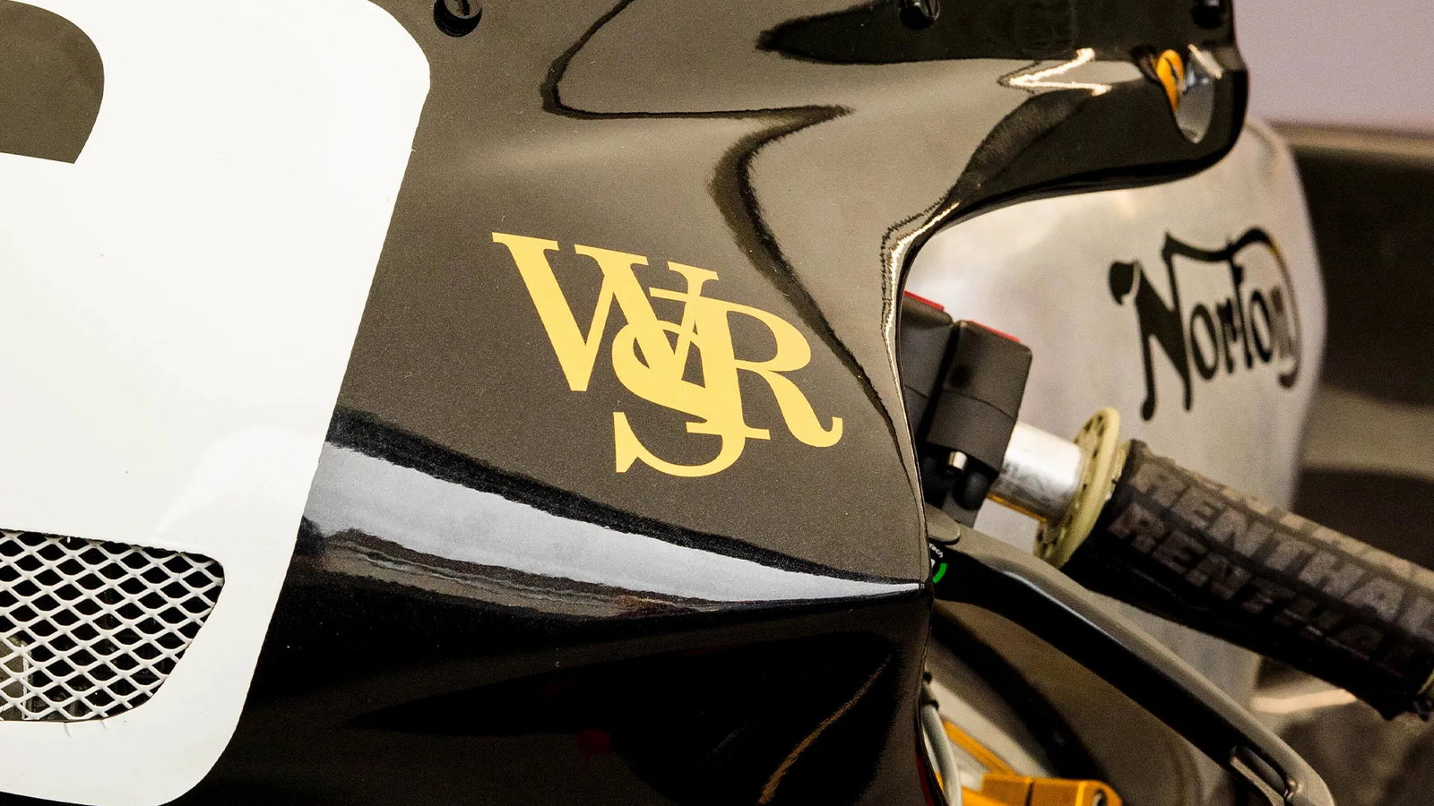 Wiz Norton WRS 588. Credit: Isle of Man TT.