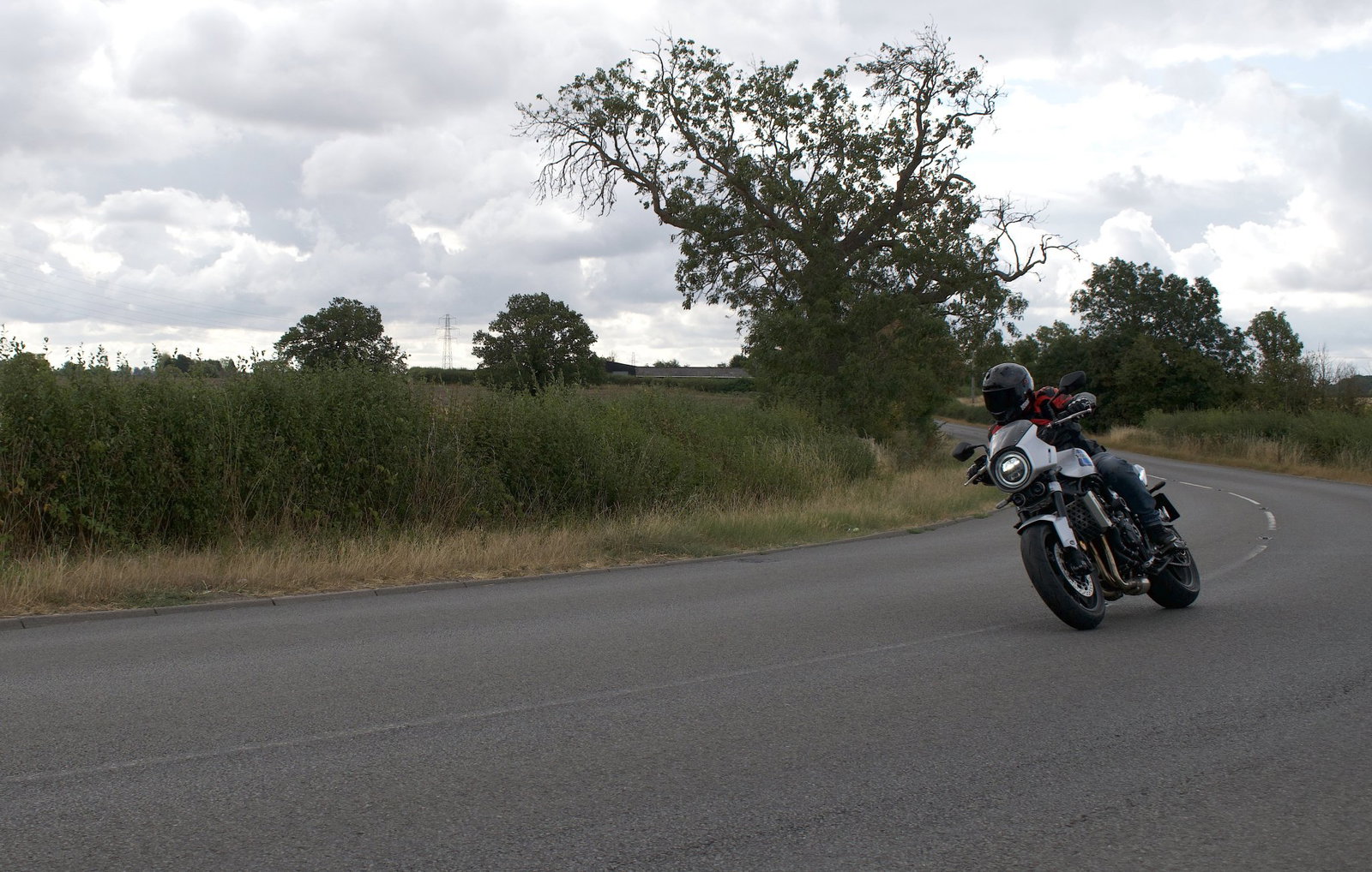 The Honda CB1000F - riding