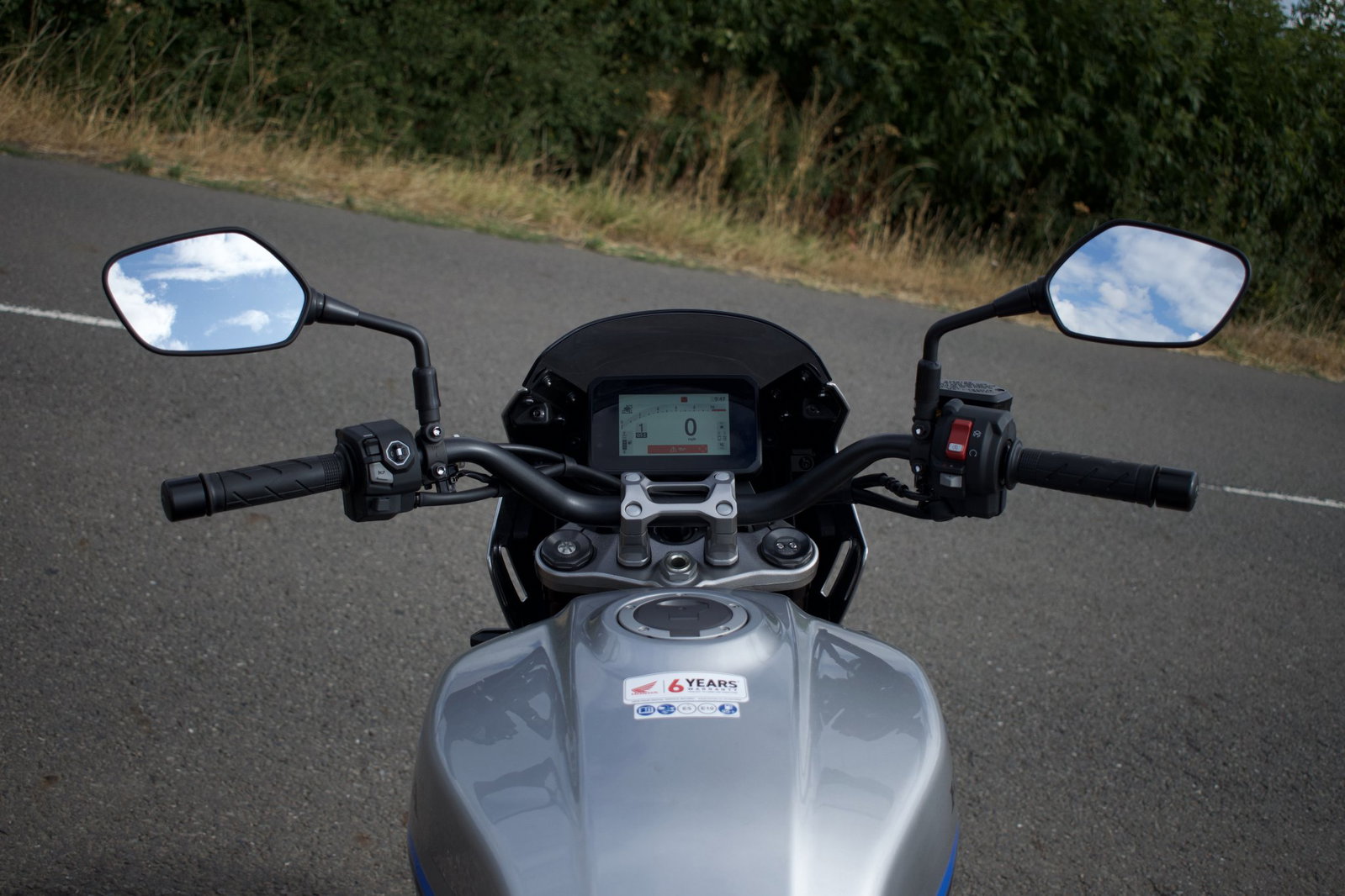 The cockpit of the CB1000F