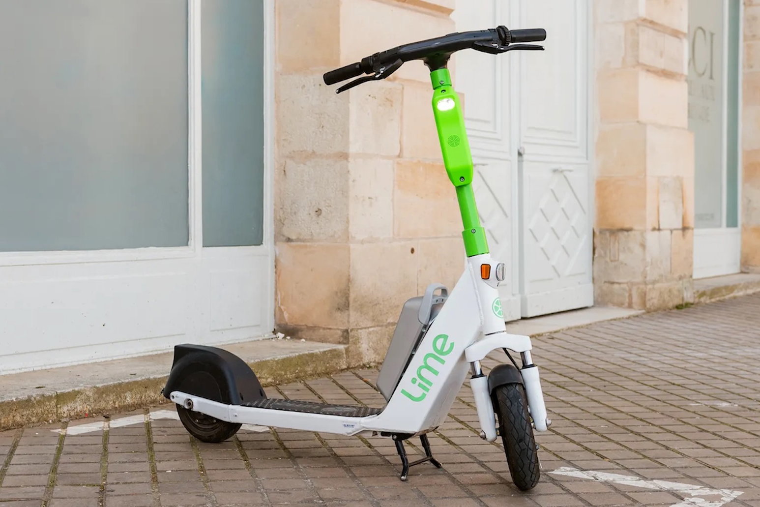 A Lime e-scooter | Image: Lime Micromobility
