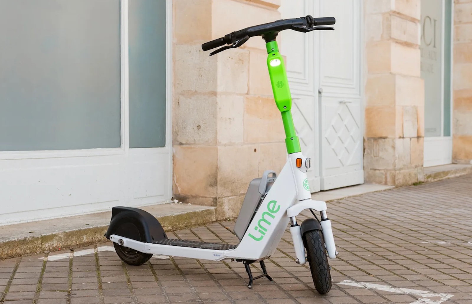 A Lime e-scooter | Image: Lime Micromobility