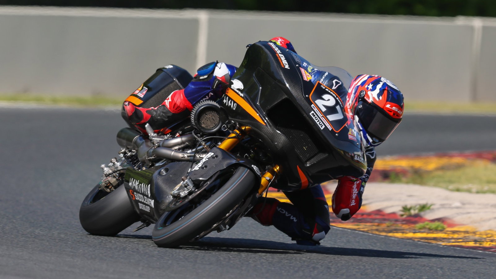 Max Toth riding a Bagger World Cup Harley-Davidson Road Glide