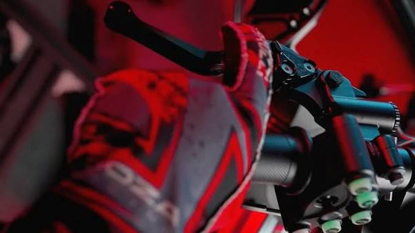 The handlebar buttons are all configurable