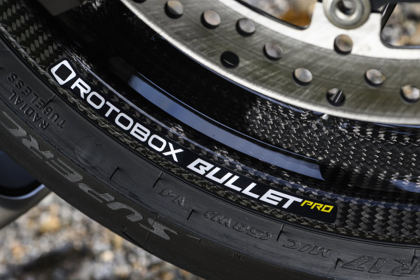 Rotobox Bullet carbon fibre wheels