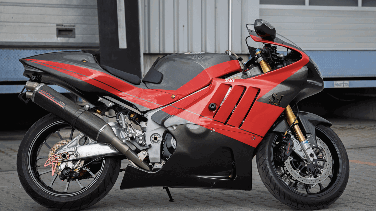 The Yoshimura Tornado S1