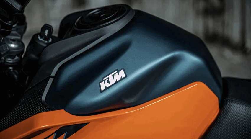 Fuel tank of a KTM motorcycle.