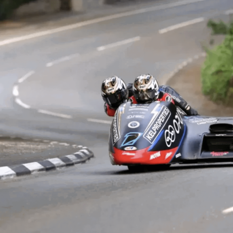 Ryan and Callum Crowe at the TT. Credit: Isle of Man TT.