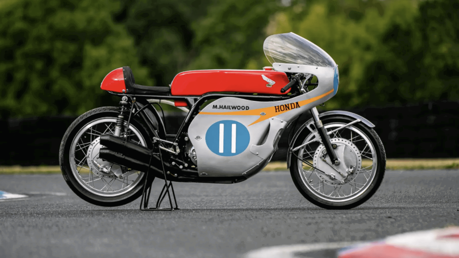 Mike Hailwood's 1966 Honda RC173. Credit: Iconic Auctioneers.