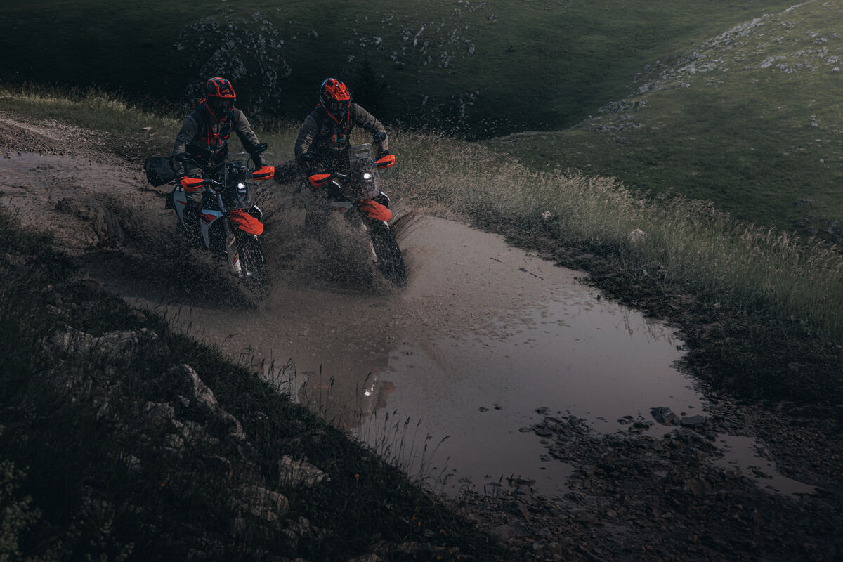 KTM 690 Rally bikes off-road.