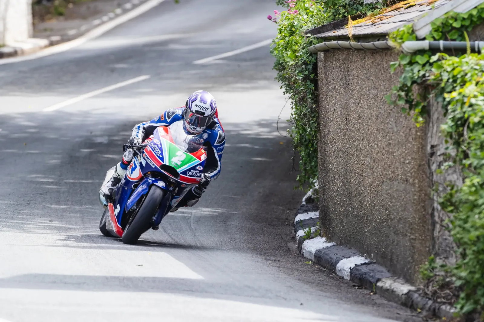 Sportbike TT racing. Credit: Isle of Man TT.