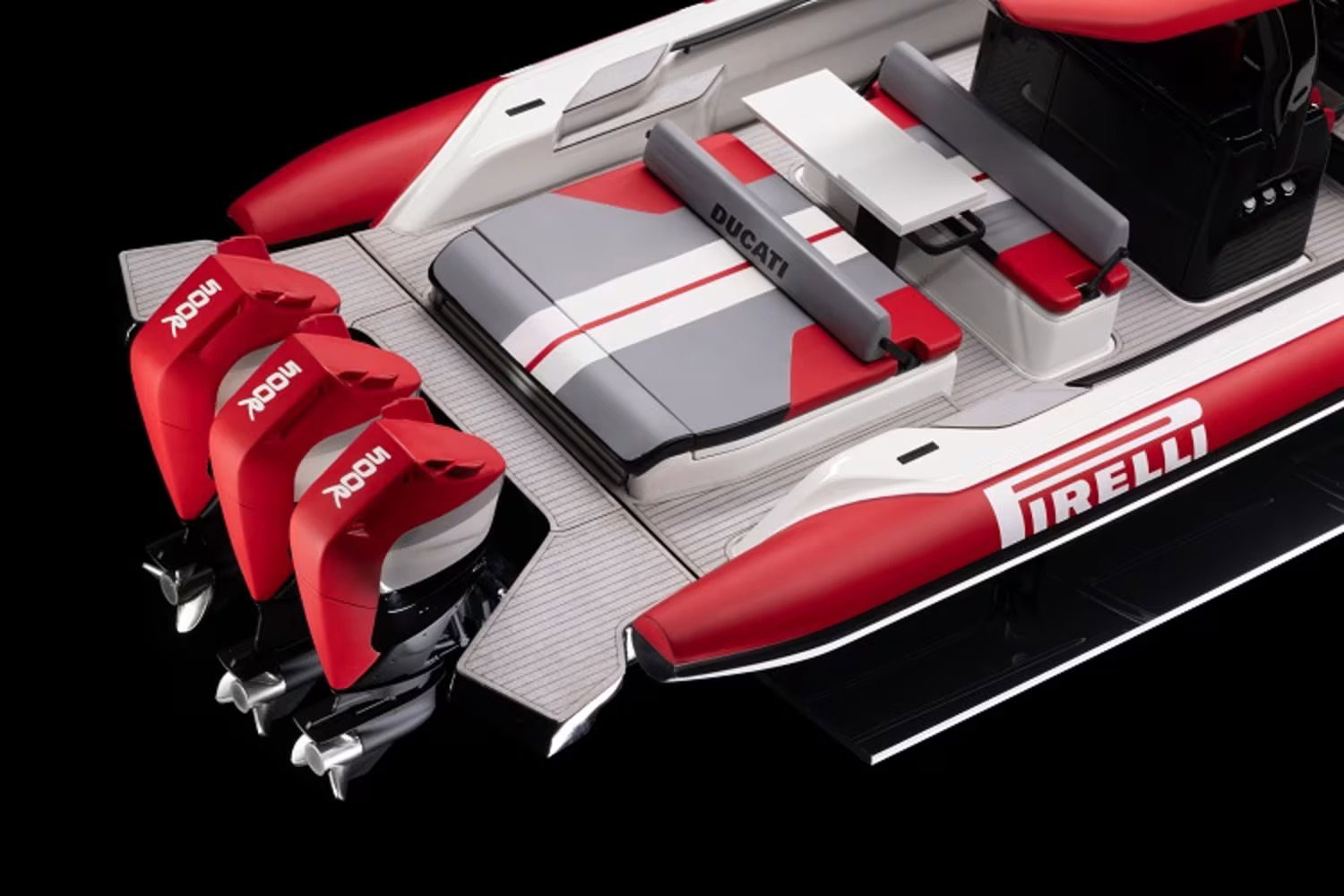 Three Mercury outboards boast a total of 1,500bhp