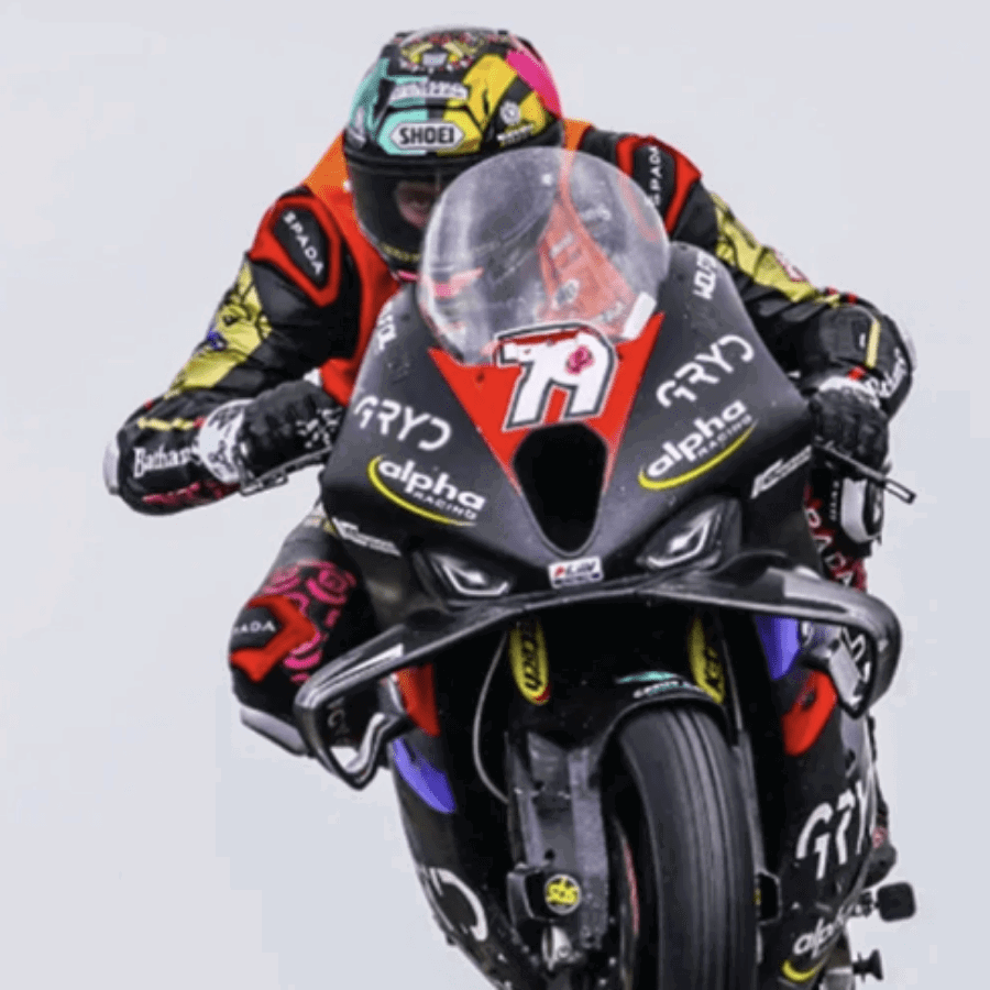 Storm Stacey racing at the NW200. Credit: Pacemaker Press/North West 200.