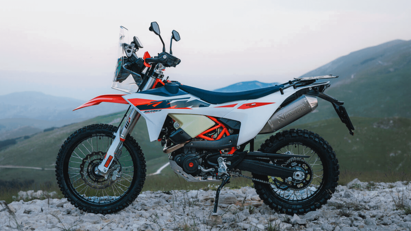 2027 KTM 690 Rally.