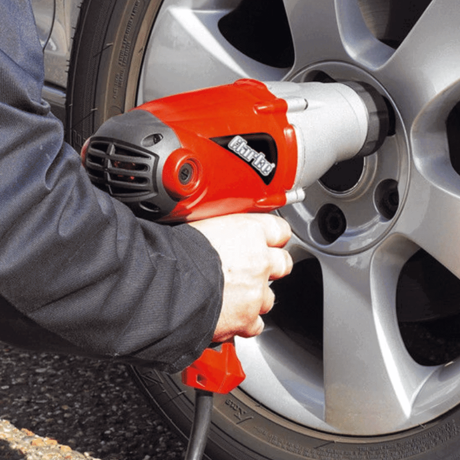 Clarke CEW1000 1/2" Drive 450Nm Impact Wrench (230V).