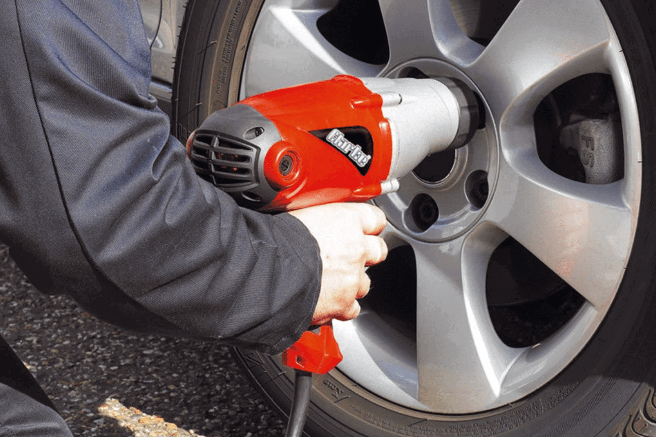Clarke CEW1000 1/2" Drive 450Nm Impact Wrench (230V).